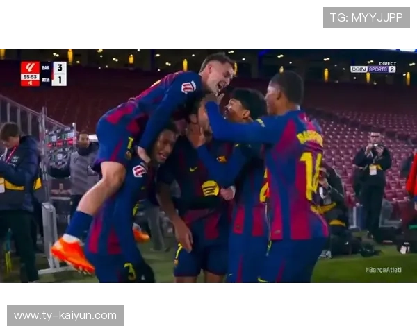 巴萨压制马竞半场,拉菲尼亚抽射被干扰 巴萨压制马竞半场,拉菲尼亚抽射被干扰