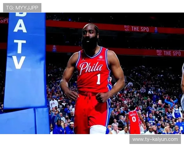 哈登制造空间后投篮命中，76人稳扎稳打