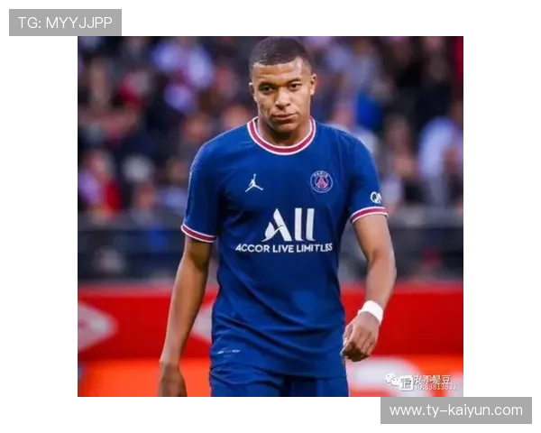 巴黎前场配合太顺畅，姆巴佩彻底放飞，巴黎引进姆巴佩花了多少钱